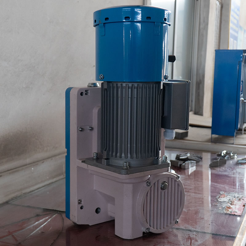 लिफ्ट स्थापना के लिए एकीकृत ट्रैक्शन होइस्ट