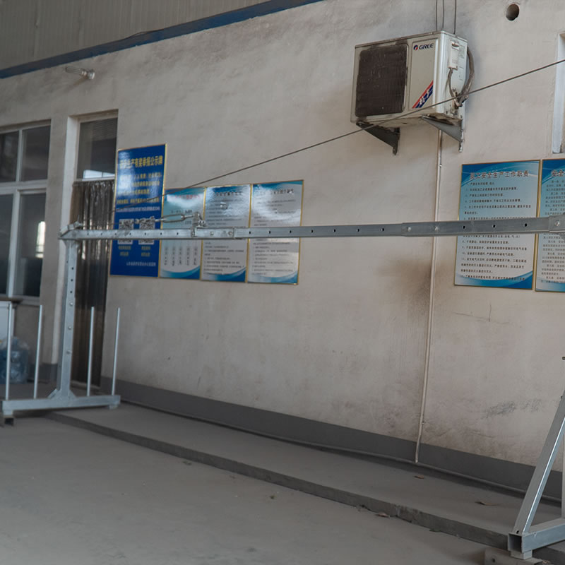 निर्माण मंच